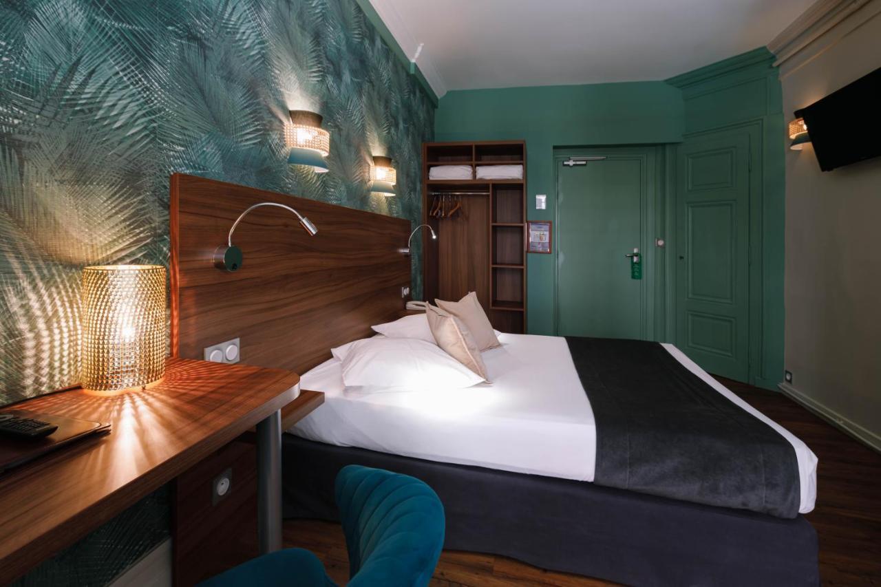 Hotel Du Dauphin Lyon Bagian luar foto